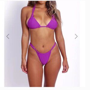 NWT‎ Skatie bikini top Darby Top neon purple size XS